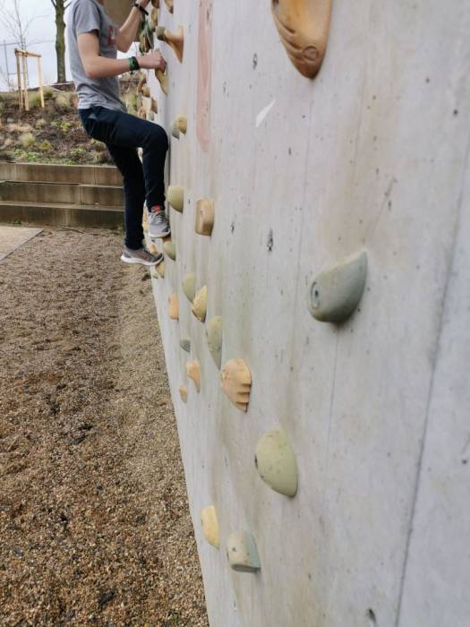 boulderwand1.jpg boulderwand1.jpg